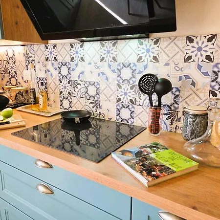 Feriehus Fleurs De Vigne, Charentais Au Grand Coeur *