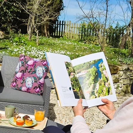 Fleurs De Vigne, Charentais Au Grand Coeur *