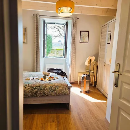 Feriehus Fleurs De Vigne, Charentais Au Grand Coeur