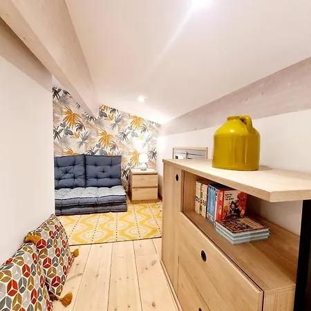 Feriehus Fleurs De Vigne, Charentais Au Grand Coeur