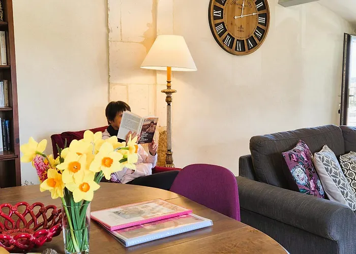 Fleurs De Vigne, Charentais Au Grand Coeur Bouteville