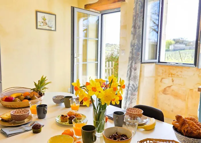 Сasa de vacaciones Fleurs De Vigne, Charentais Au Grand Coeur Bouteville