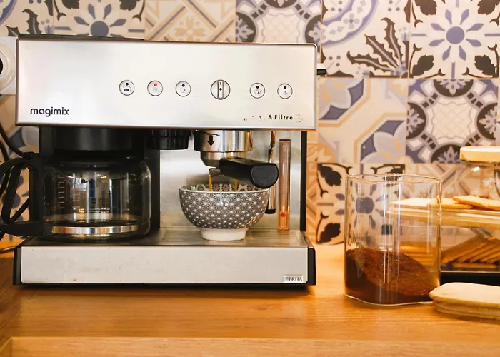 Fleurs De Vigne, Charentais Au Grand Coeur Bouteville