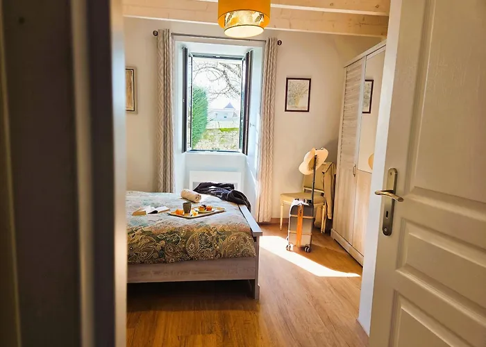 Сasa de vacaciones Fleurs De Vigne, Charentais Au Grand Coeur