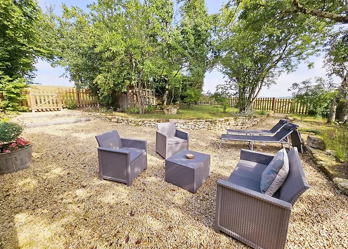 Fleurs De Vigne, Charentais Au Grand Coeur Bouteville