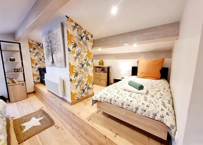 Fleurs De Vigne, Charentais Au Grand Coeur Bouteville