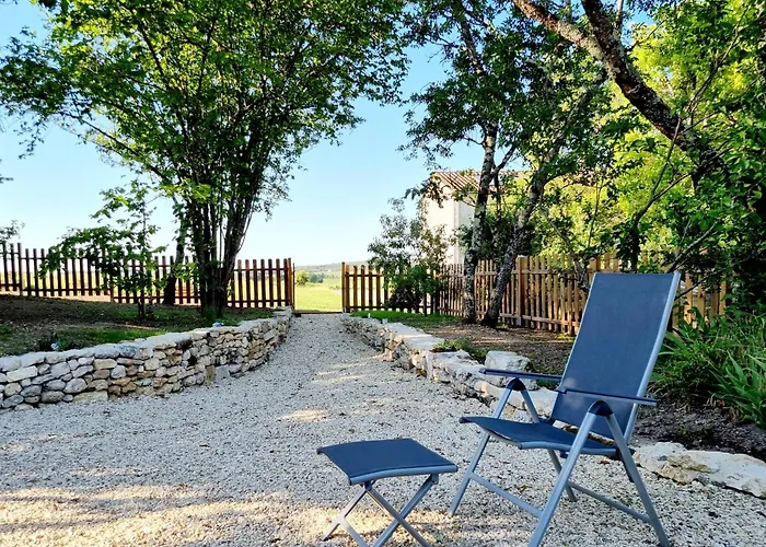 Fleurs De Vigne, Charentais Au Grand Coeur Сasa de vacaciones