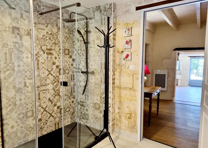 Сasa de vacaciones Fleurs De Vigne, Charentais Au Grand Coeur